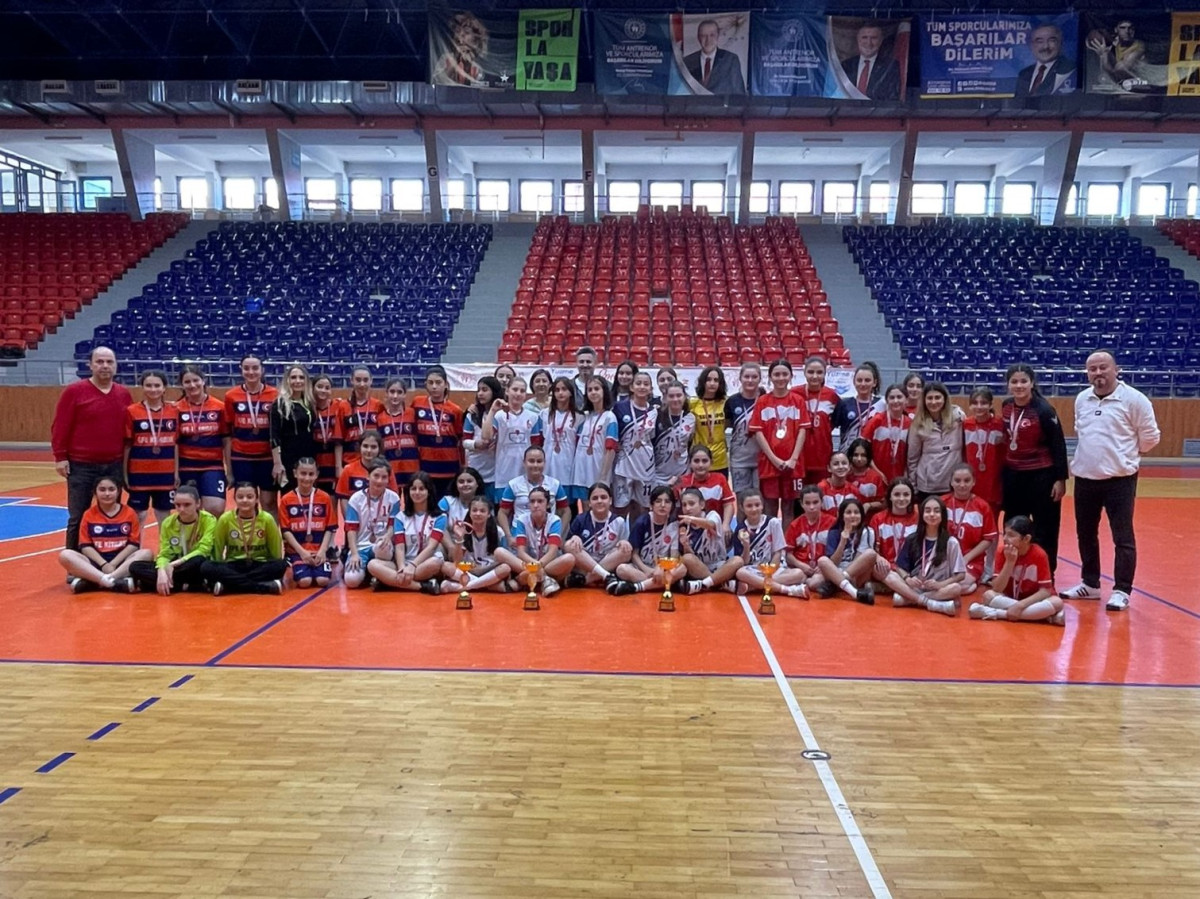 Ordu'da Okul Sporları Hentbol Yıldız Kızlar İl Birinciliği Tamamlandı